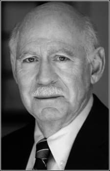 Alan Oppenheimer
